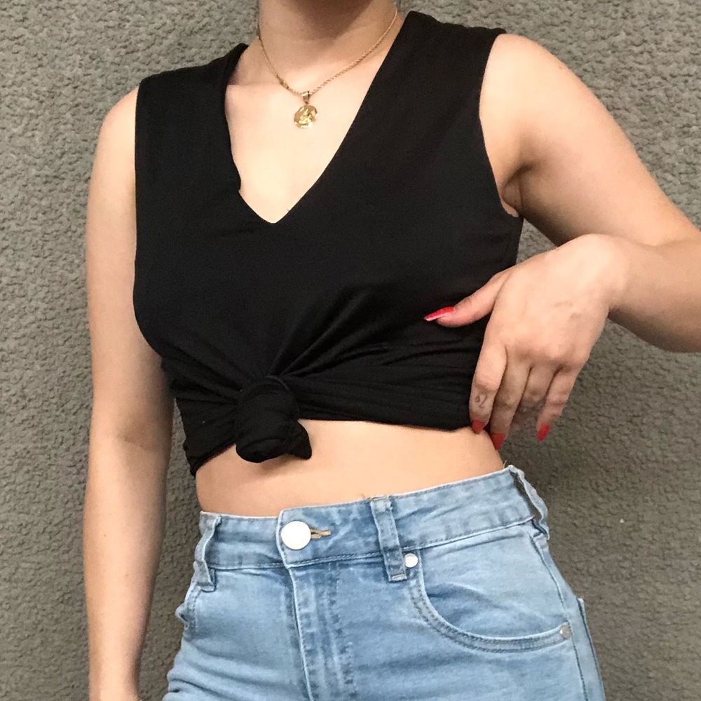 black express tank top